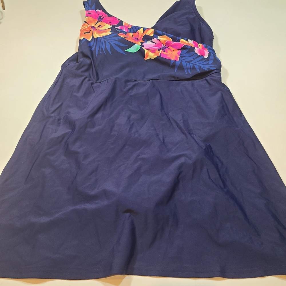 Lands' End Navy Floral One Piece Swim Dress in Size Large (14-16)